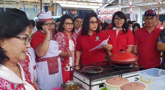 Gemar Makan Ikan