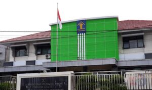 Kantor Kanwil Kemenkumham di Jalan Diponegoro, Kelurahan Mahakeret Timur, Kecamatan Wenang, Kota Manado.